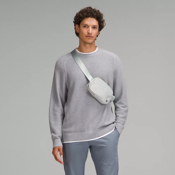 [ ❌ SOLD ] NWT Lululemon Everywhere Belt Bag 1L (Jade Grey) - Picture 9 of 9